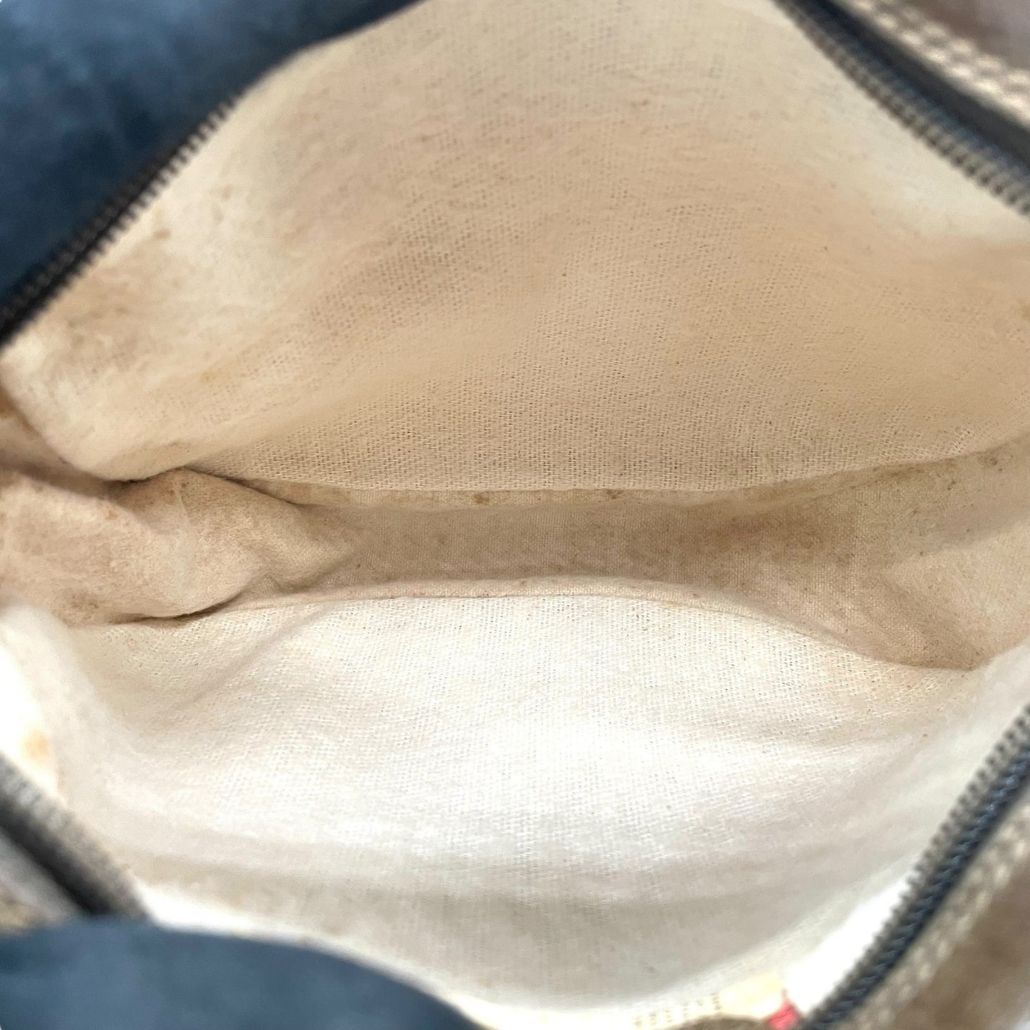 GUCCI グッチ GGスプリーム ショルダーバッグ 茶 ブラウン PVC レザー ゴールド金具 クロスボディ 斜め掛け可 オールドグッチ ヴィンテージ GG柄 レディース Z3