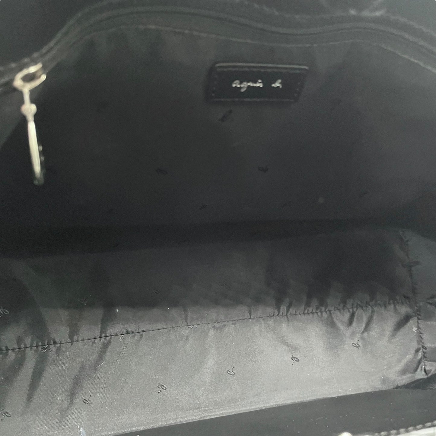 美品 agnès b. アニエスベー トートバッグ レザー 黒 ブラック シンプル PC収納可 A4可 通勤 通学 A