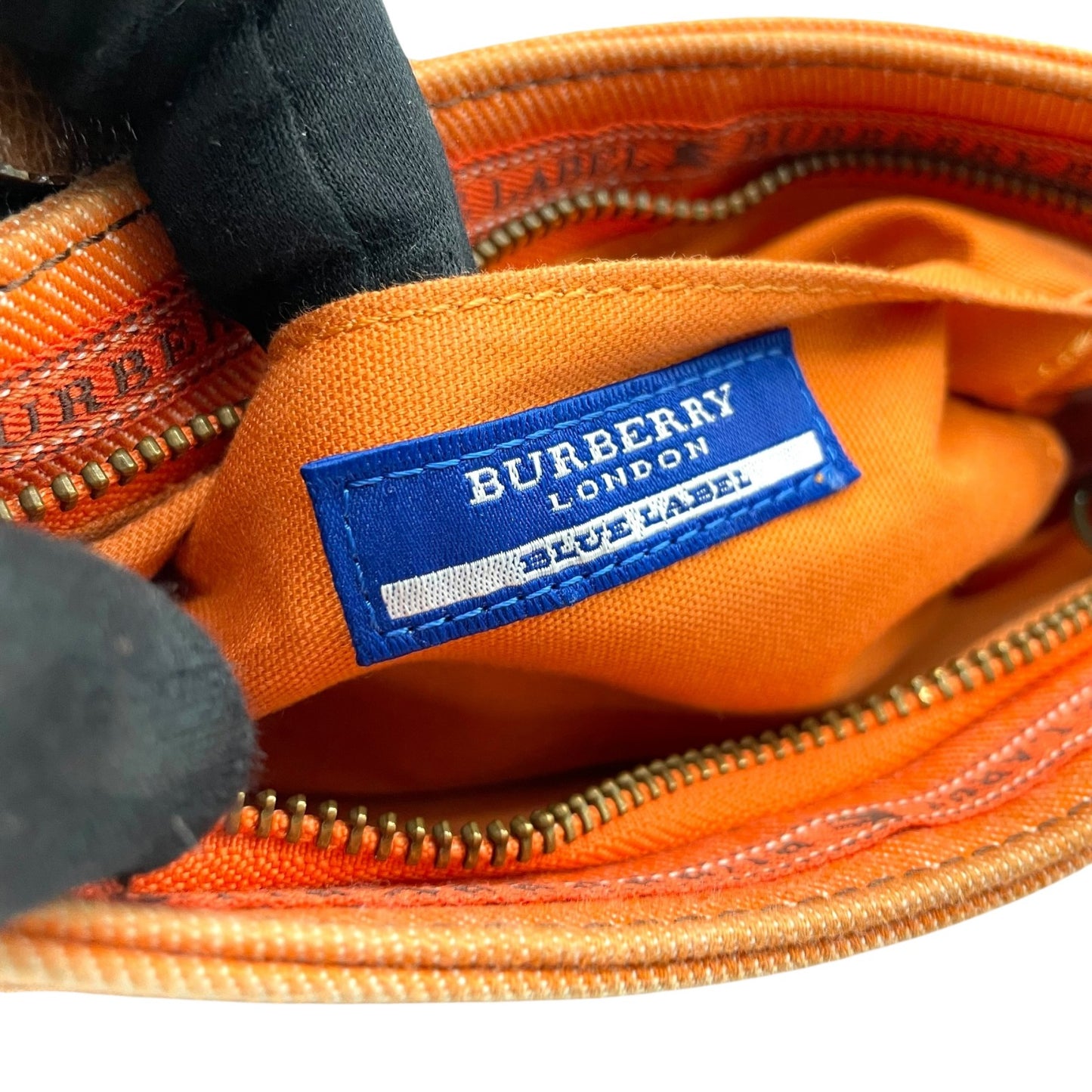 BURBERRY BLUE LABEL バーバリーブルーレーベル アクセサリーポーチ ミニハンドバッグ ホースロゴ オレンジ 茶 ブラウン キャンバス レザー ゴールド金具 Y2K レディース U9