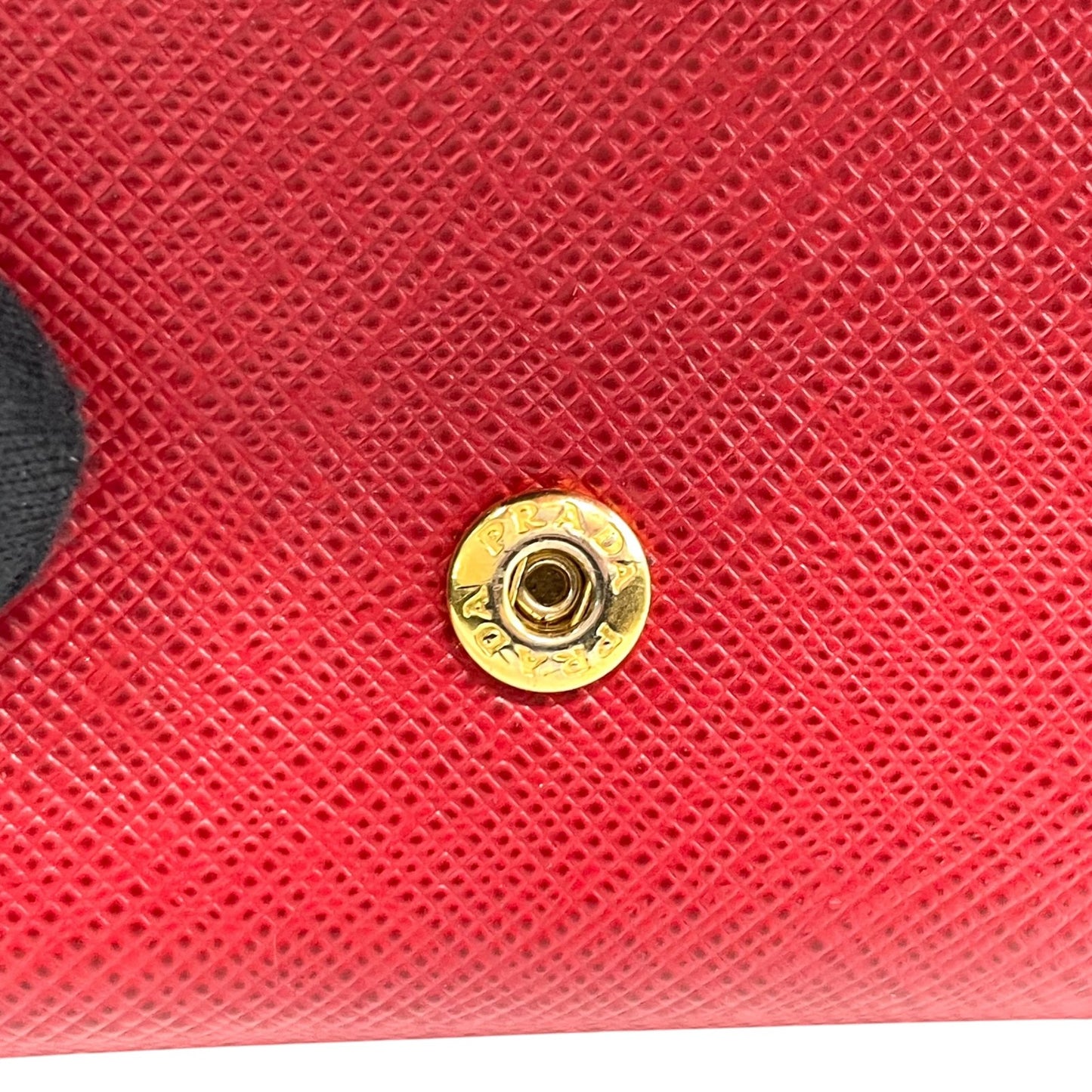 プラダ PRADA サフィアーノレザー 三つ折り財布 ミニウォレット 赤 レッド ゴールドロゴ コンパクトウォレット M5