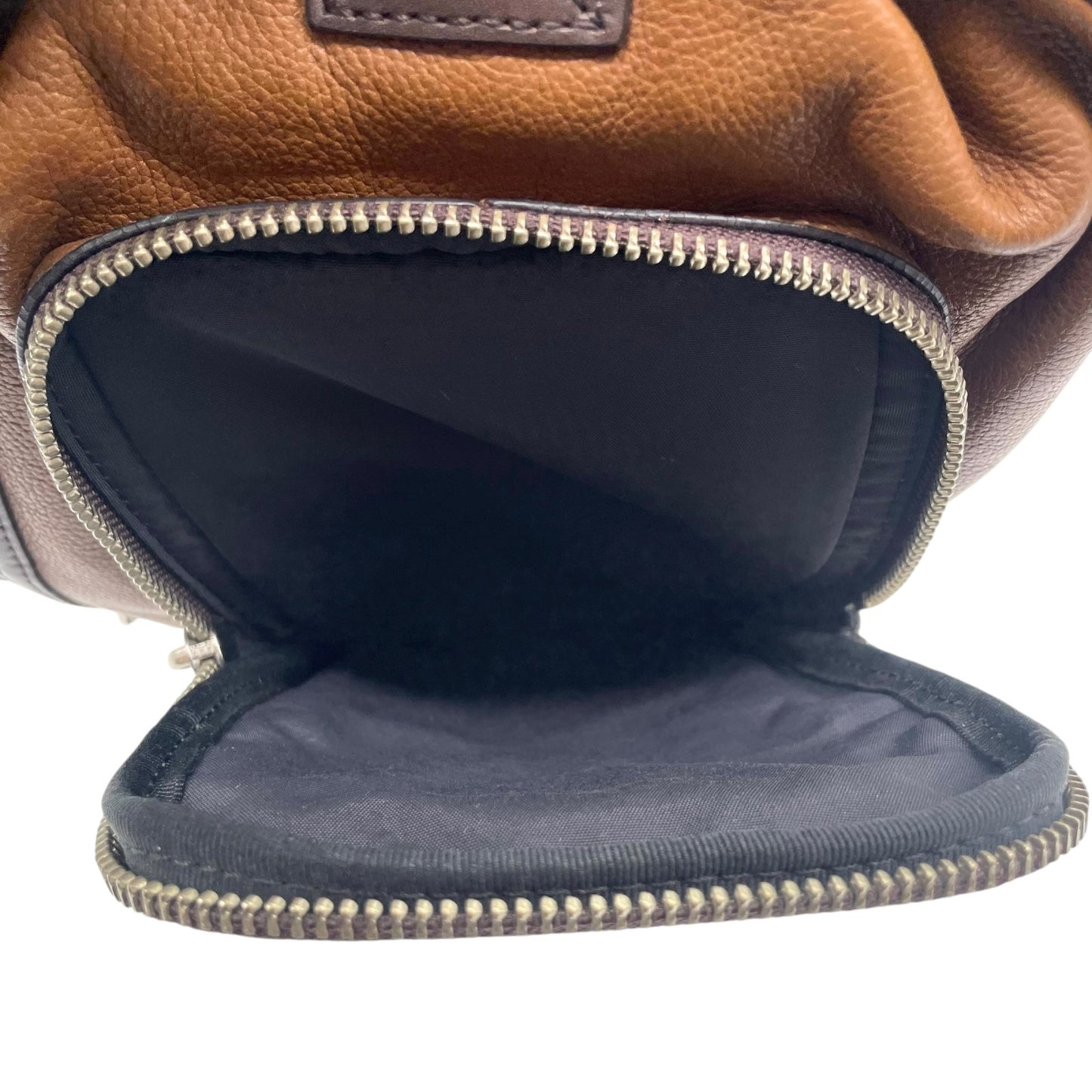 コーチ COACH レザー ボディバッグ ワンショルダー 斜め掛け 茶色 ブラウン シルバー金具 メンズ レディース U2