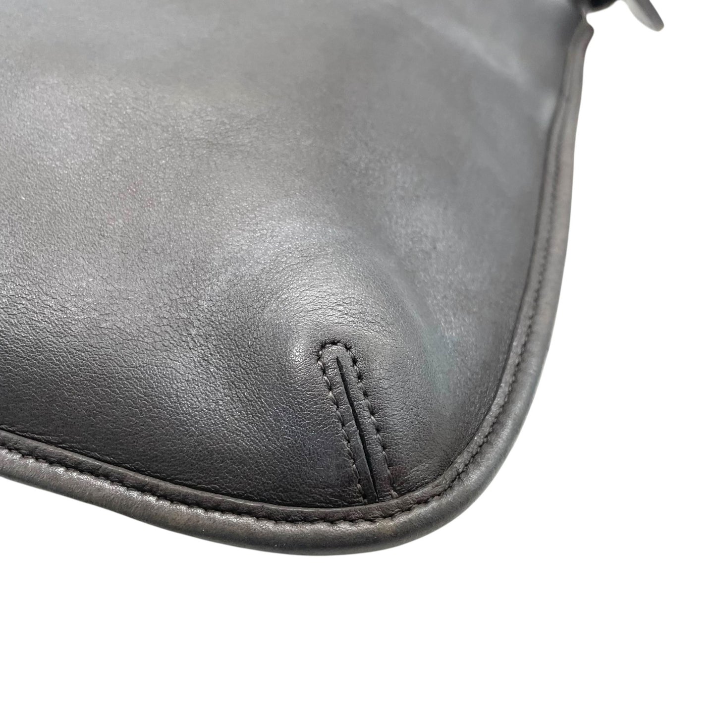 コーチ COACH オールドコーチ レザー ショルダーバッグ 肩掛け 黒 ブラック ホーボーバッグ トート シンプル 本革 C3