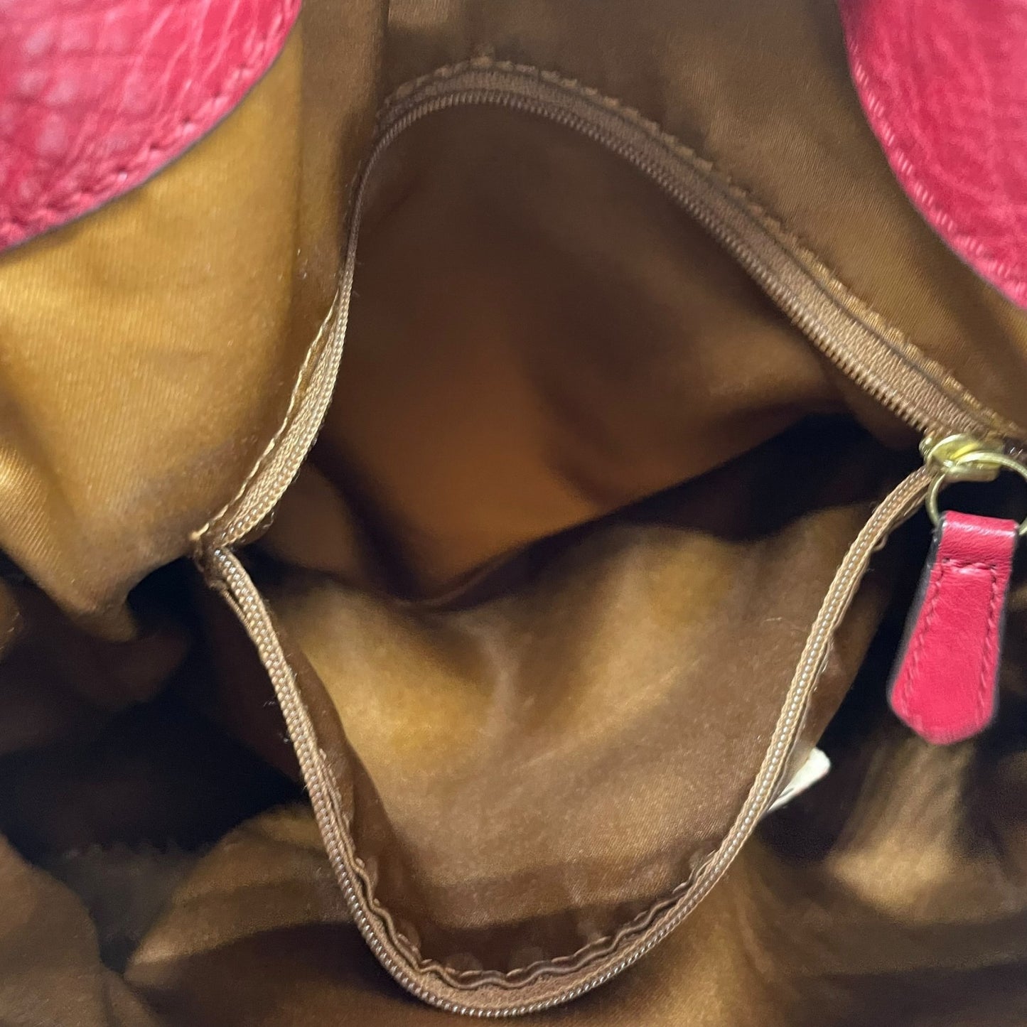 COACH コーチ ハンドバッグ トートバッグ 赤 レッド レザー ゴールド金具 ロゴ チャーム付き 肩掛け可 レディース T4