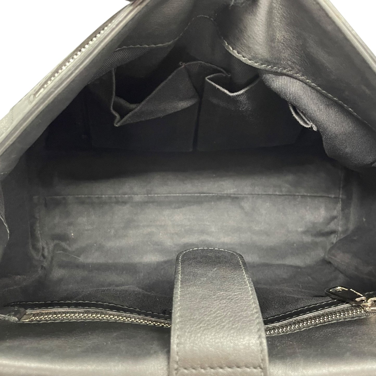 美品 DOLCE&GABBANA ドルチェ＆ガッバーナ シシリー 2WAY ハンドバッグ ショルダーバッグ ドルガバ レオパード ヒョウ柄 レザー PVC 黒 ブラック ダークグレー レディース D&G フラップ開閉 シルバー金具 ギャランティカード付き B2