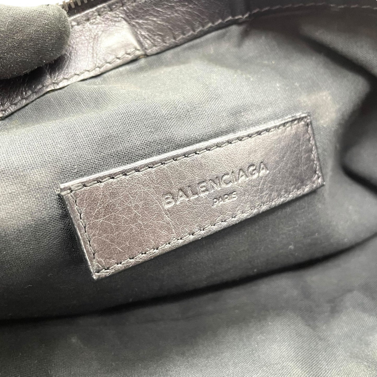 BALENCIAGA バレンシアガ クリップ クラッチバッグ CLASSIC CLIP M 黒 ブラック スエード レザー シルバー金具 セカンドバッグ メンズ レディース K11