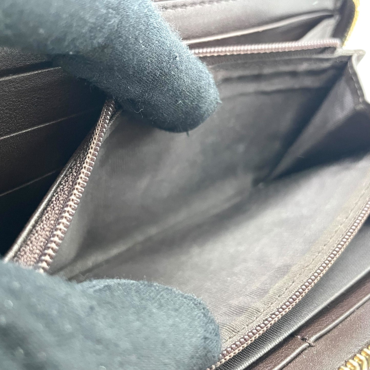 Authentic GUCCI Long Wallet Guccissima Black Brown Bicolor Leather Gold Interlocking G