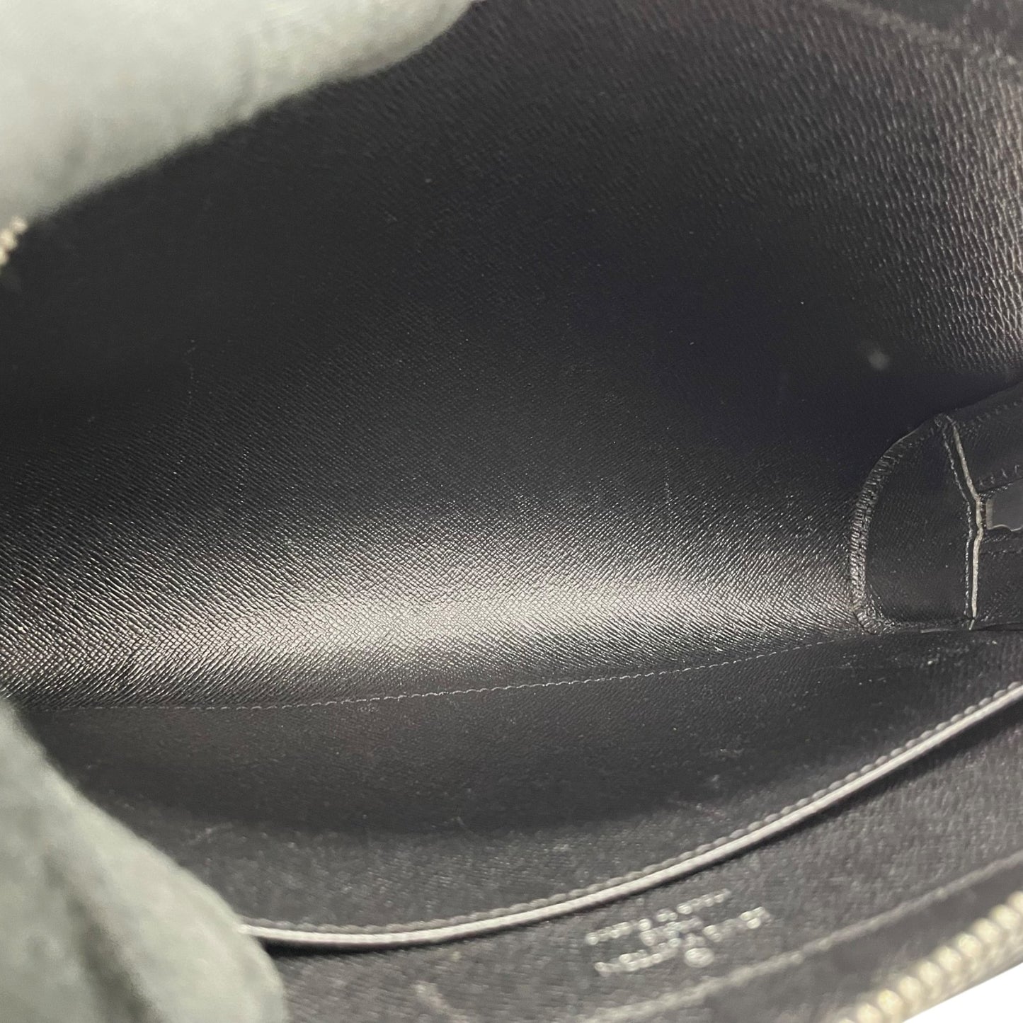 美品 Louis Vuitton ルイヴィトン M30182 タイガ バイカル セカンドバッグ レザー 黒 ブラック メンズ K3