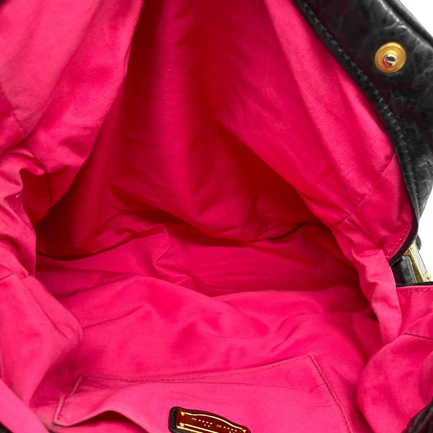 美品 miumiu ミュウミュウ 2WAY ハンドバッグ ショルダーバッグ 黒 ブラック レザー ゴールド金具 肩掛け可 カデナチャーム アーカイブ レディース ヴィンテージ D