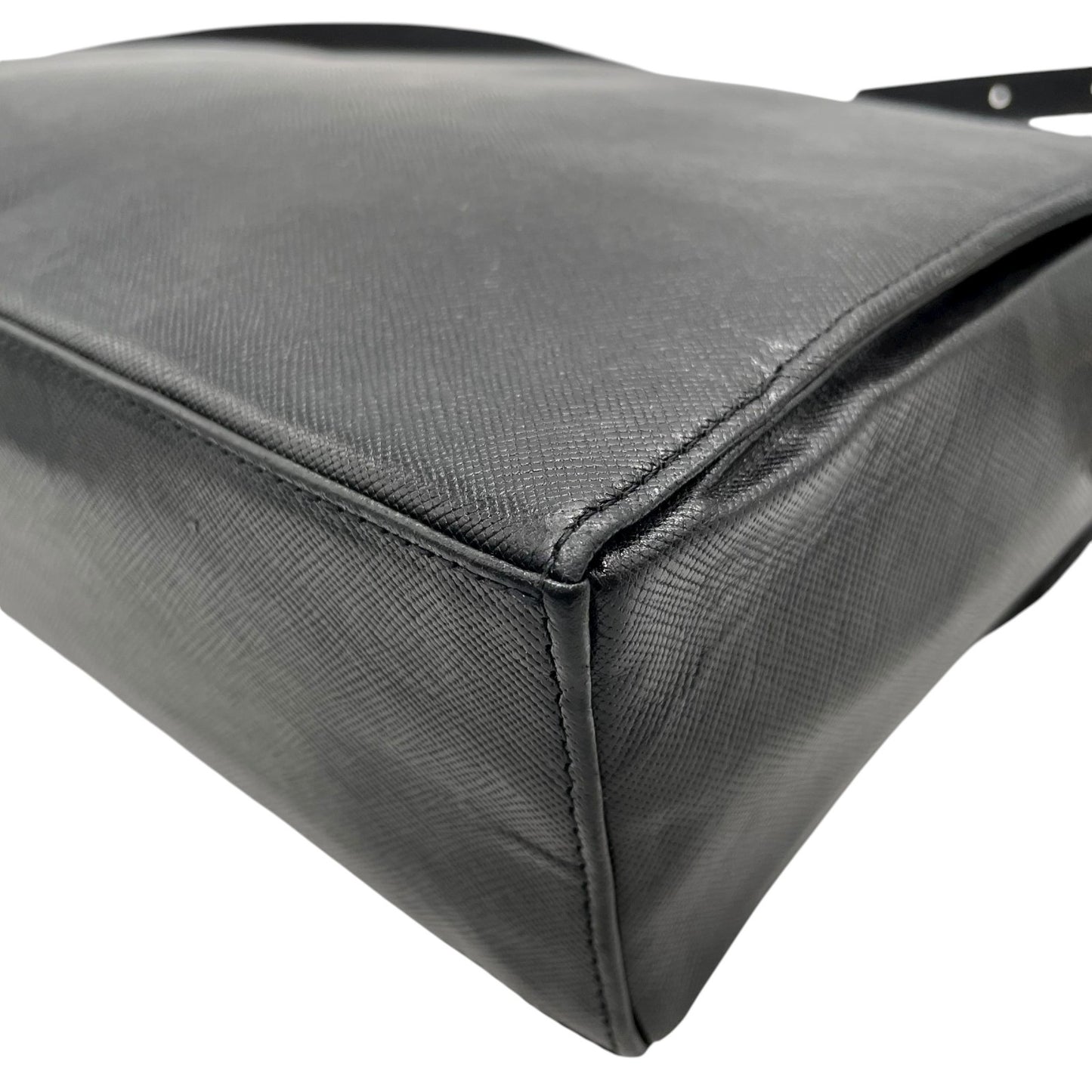 美品 イヴ サンローラン YVES SAINT LAURENT 型押し ショルダーバッグ 黒 ブラック レザー ヴィンテージ 金金具 ゴールド金具 K7