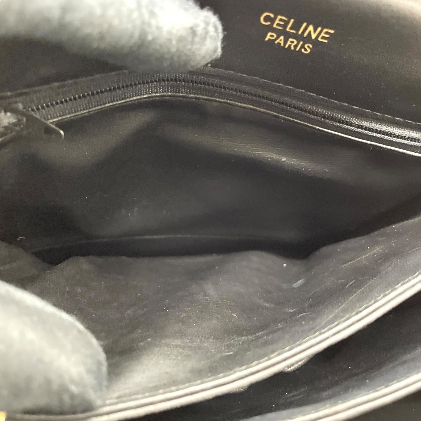 美品 セリーヌ CELINE ホースロゴ ホースキャリッジ金具 ショルダーバッグ 黒 ブラック レザー ヴィンテージ 馬車金具 金金具 ゴールド K5
