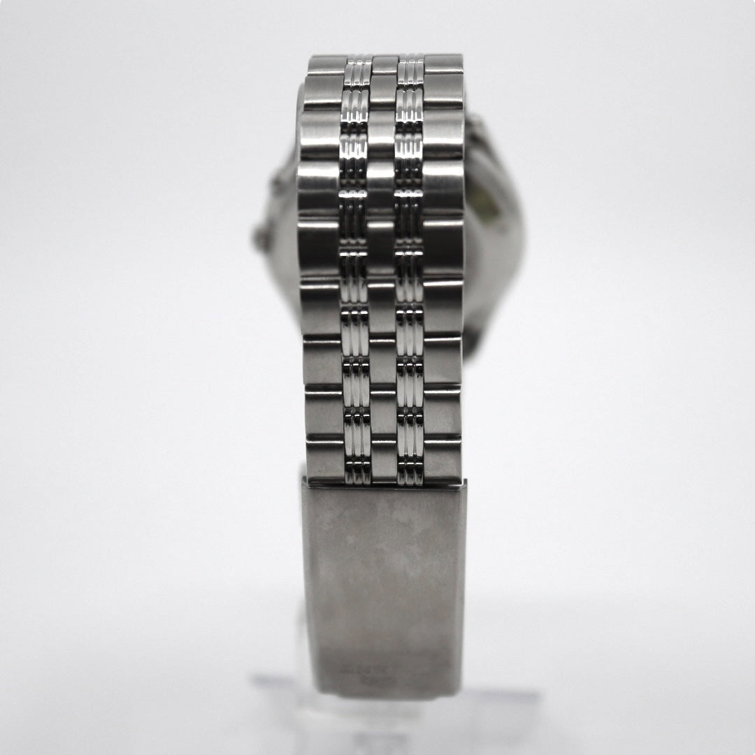 未使用品　オリエント　スリースター　腕時計　シルバー　デイデイト　自動巻き　日本製　ステンレススチール　カレンダー　アナログ　メンズ　ORIENT　クラシック　ウォッチ G4