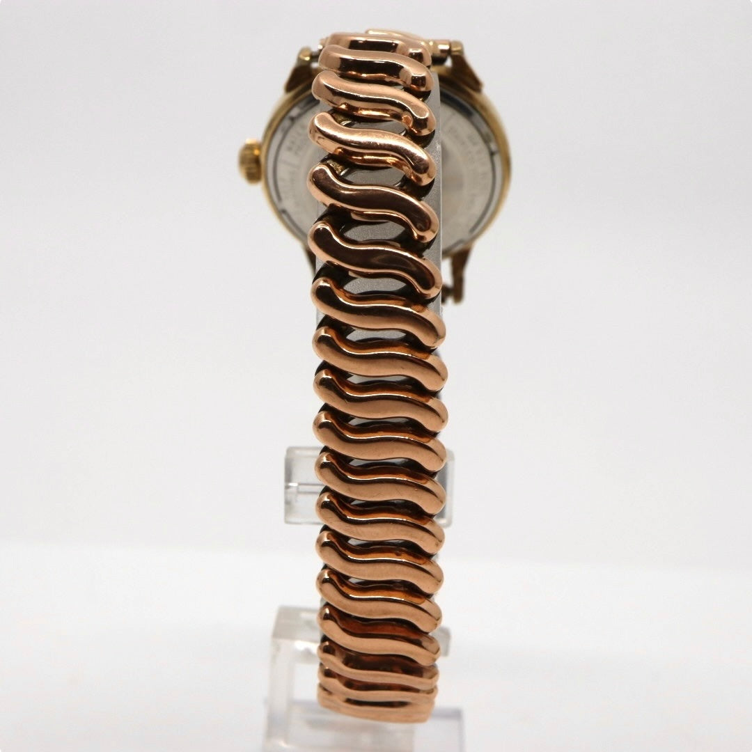 【稼働品】希少 ブローバ BULOVA 腕時計 自動巻き Selfwinding ゴールド レディースウォッチ ヴィンテージ アナログ アンティーク ドレスウォッチ クラシックデザイン ドーム風防 上品 エレガント E823841 クリーニング済み G2