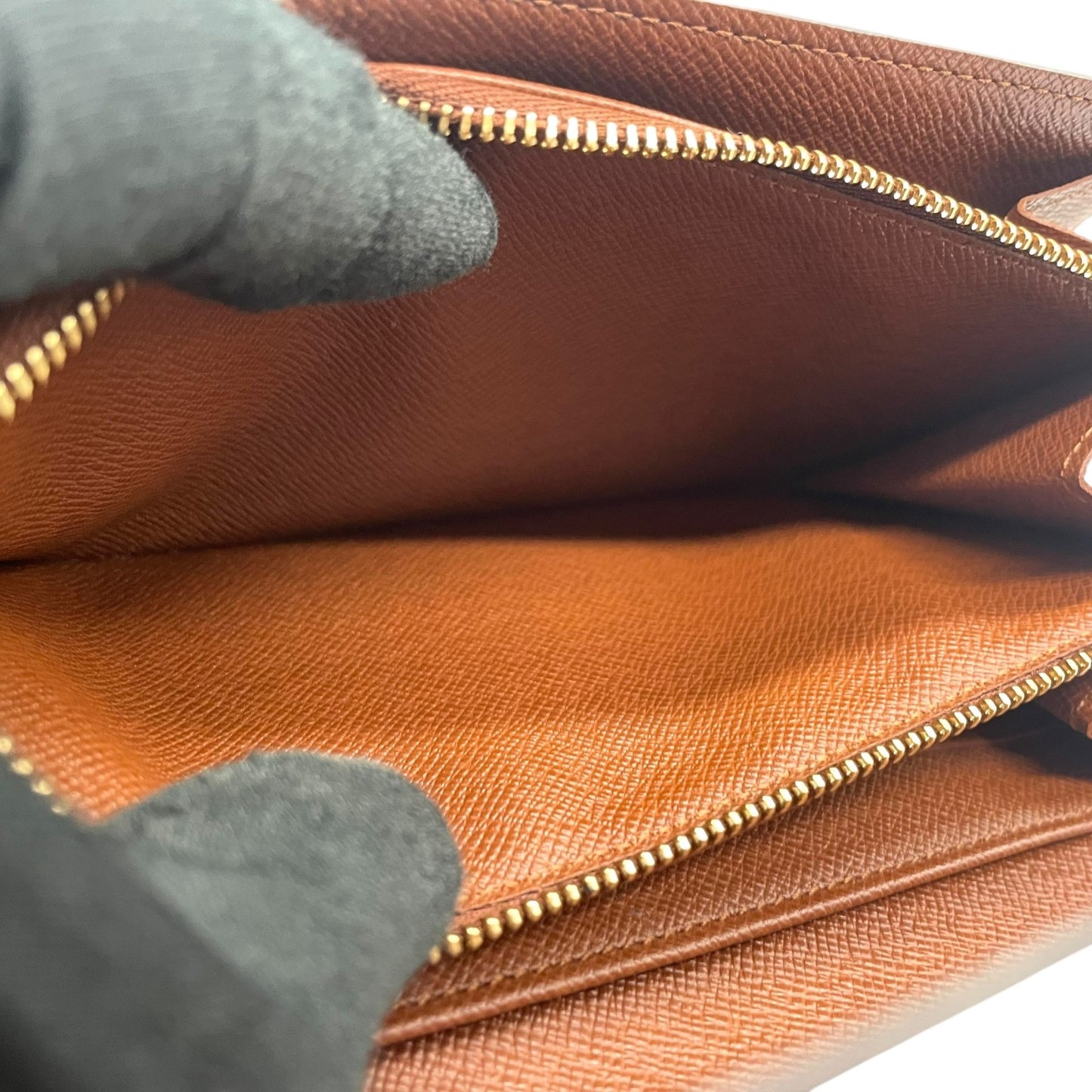 ルイ・ヴィトン LOUIS VUITTON LV モノグラム ポルトフォイユ サラ 長財布 M61734 シリアル刻印 フラップ 茶色 ブラウン 金金具 ゴールド ロゴ金具 W1