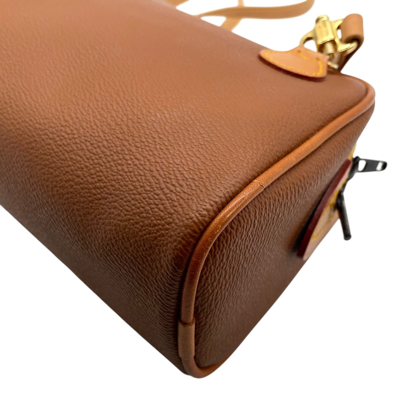 ハンティングワールド HUNTING WORLD ショルダーバッグ ブラウン 茶色 ロングハンドル レザー ロゴ型押し ミニバッグ 斜め掛け可能 メンズ レディース U17