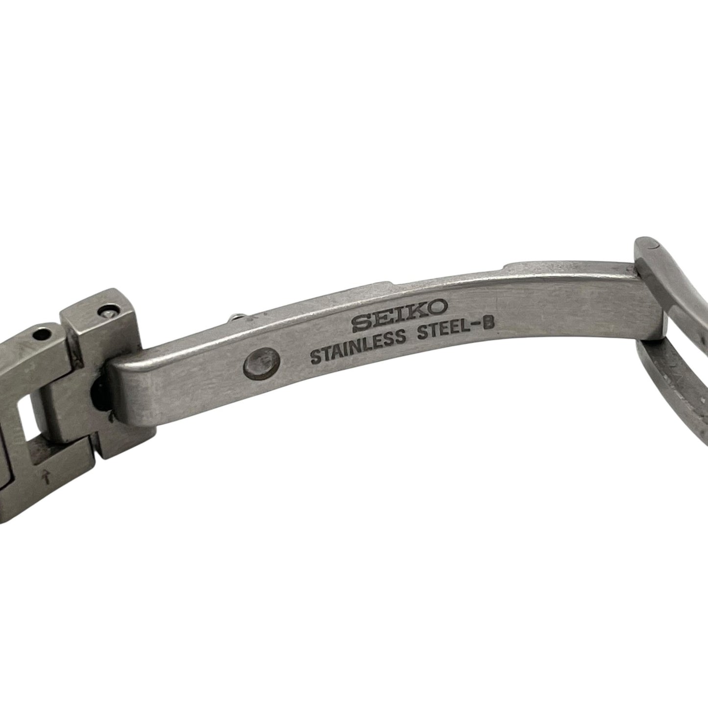 【美品／稼働品】セイコー ルキア 人気モデル SSVR131 腕時計 レディース ソーラー トノー型 シェル文字盤 MOP アナログ ローマン エレガント ドレスウォッチ ビジネス オフィス フォーマル クリーニング済 G