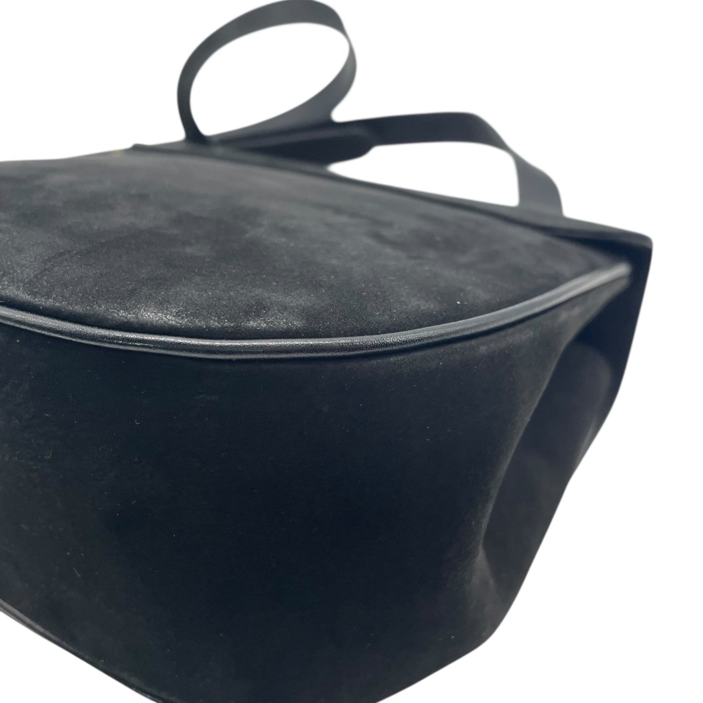 美品 Salvatore Ferragamo フェラガモ ガンチーニ ショルダーバッグ 黒 ブラック AB-21 スエード ゴールド金具 斜め掛け可 ポシェット ミニバッグ レディース フラップ開閉 ヴィンテージ D5