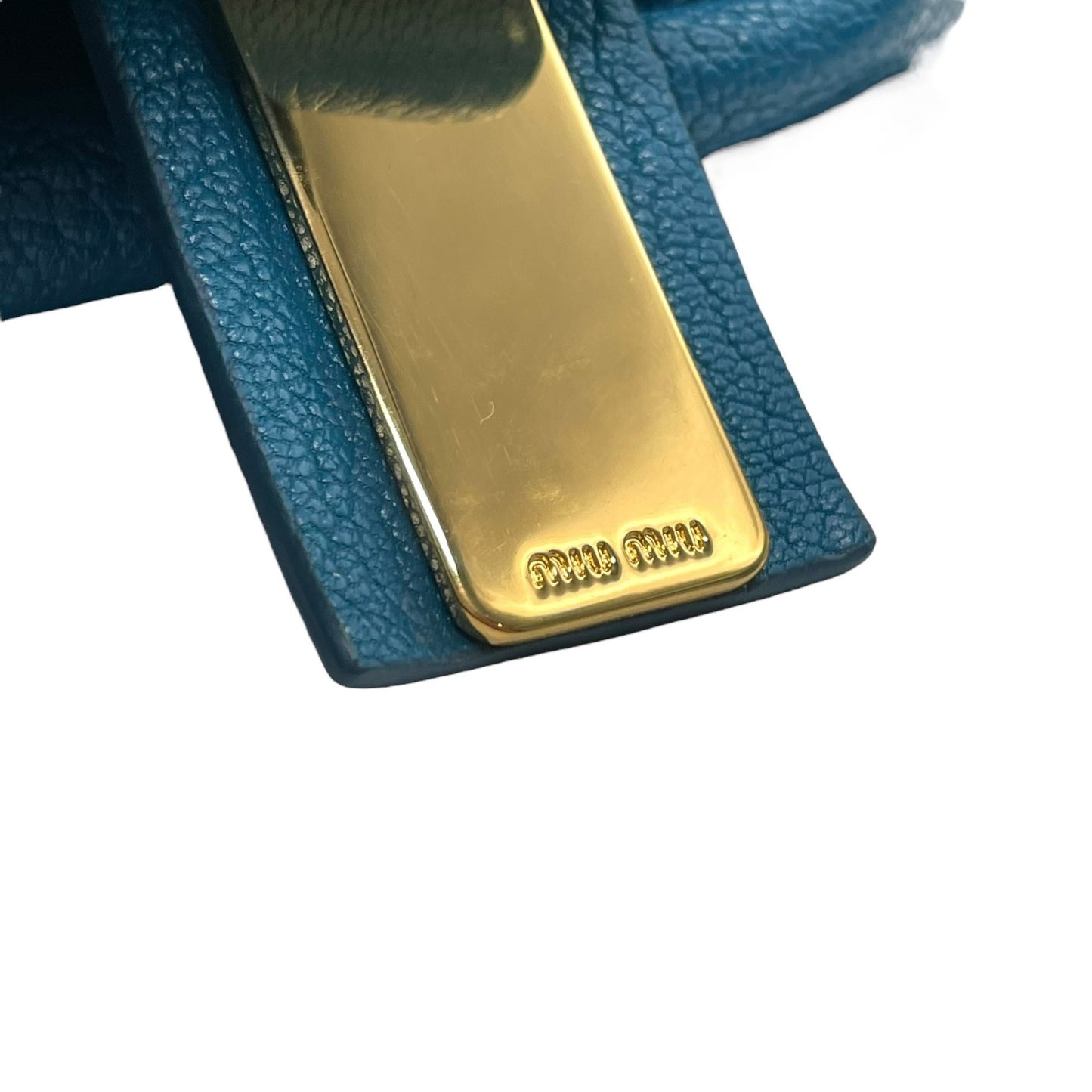 miumiu ミュウミュウ トートバッグ 青 ブルー 本革 レザー シボ革 大容量 肩掛け可能 A4収納 ゴールド金具 ポーチ付き レディース C4