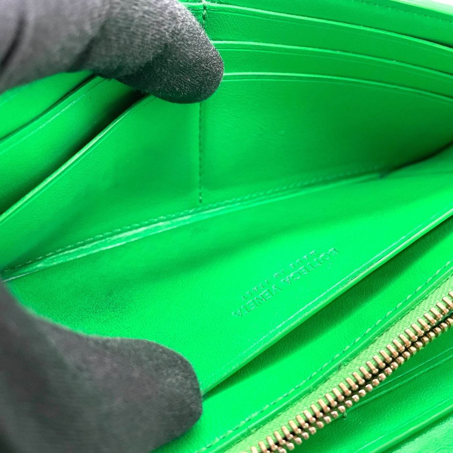 Authentic BOTTEGA VENETA Intrecciato Flap Long Wallet Parakeet Green Leather 666935