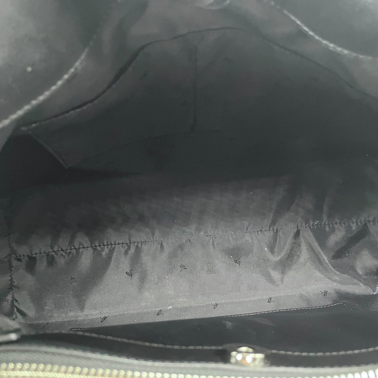 美品 agnès b. アニエスベー トートバッグ レザー 黒 ブラック シンプル PC収納可 A4可 通勤 通学 A