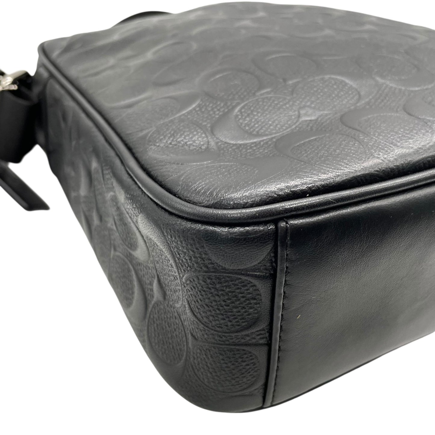 極美品 COACH コーチ ショルダーバッグ F11741 NIBLK シグネチャー 黒 ブラック レザー シルバー金具 チャールズ エンボス ロゴ 斜め掛け可 メンズ K12