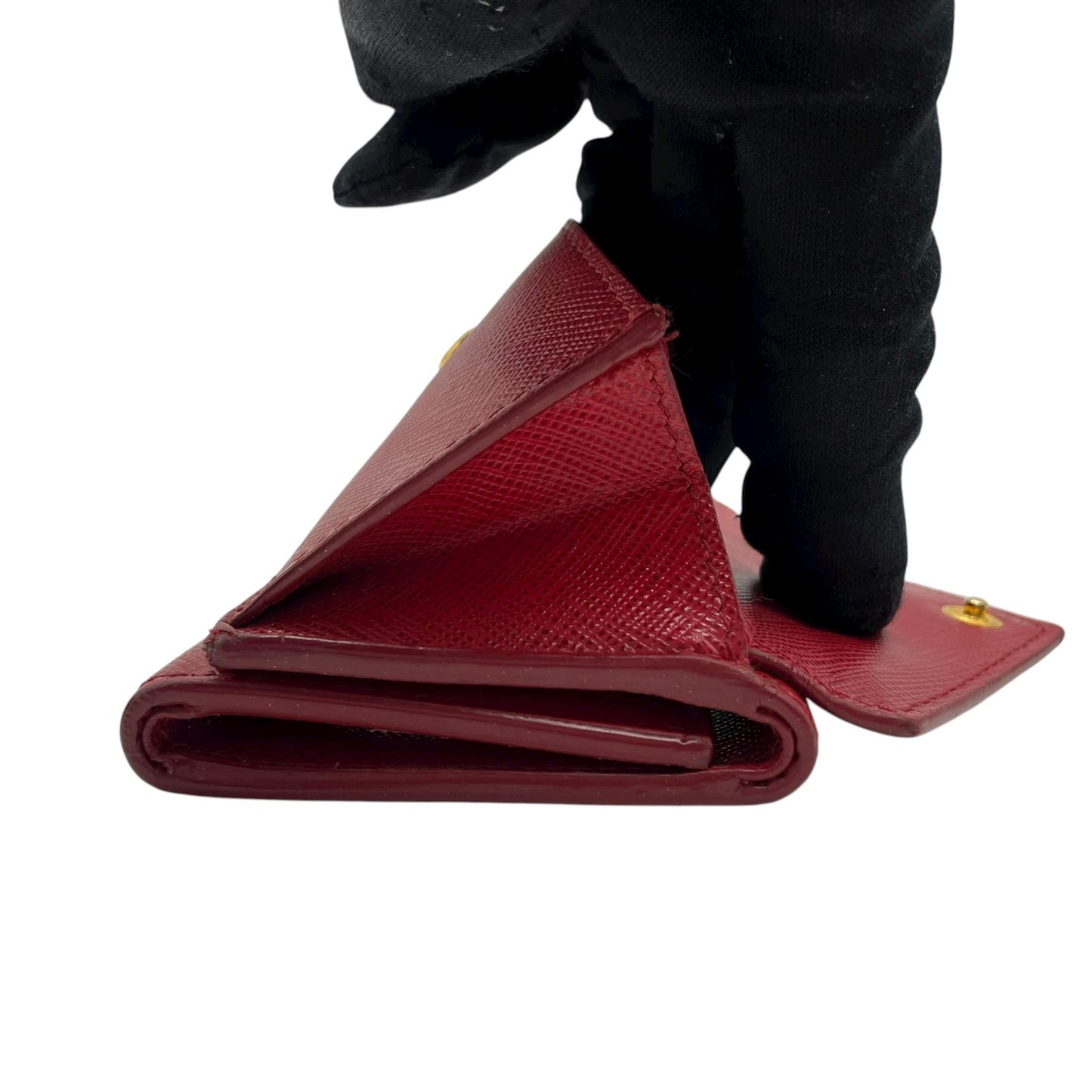 プラダ PRADA サフィアーノレザー 三つ折り財布 ミニウォレット 赤 レッド ゴールドロゴ コンパクトウォレット M5