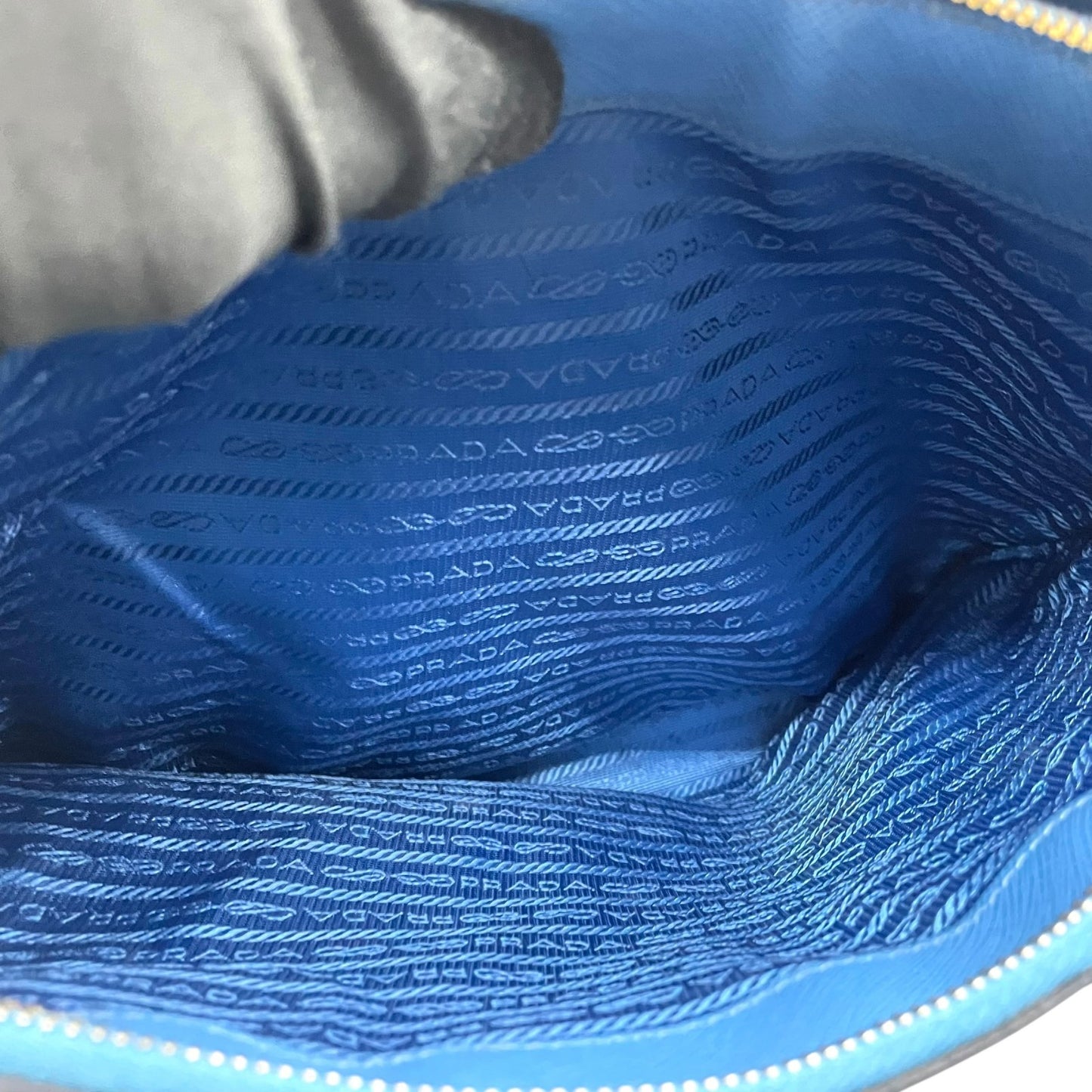 極美品 プラダ PRADA ガレリア ハンドバッグ トートバッグ 2way ショルダーバッグ サフィアーノレザー 三角ロゴ ブルー ゴールド金具 ハンドバッグ メンズ レディース A