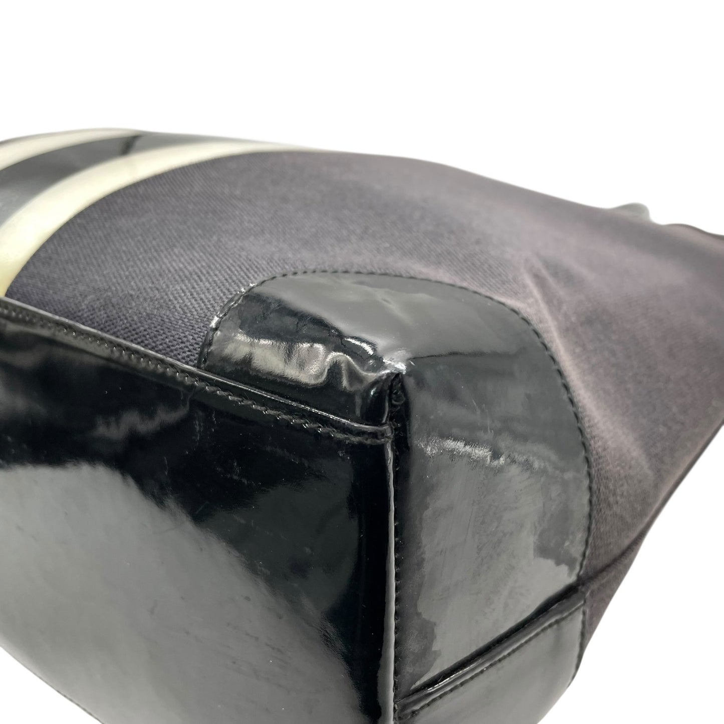 グッチ GUCCI トートバッグ ハンドバッグ ネイビー ブラック キャンバス パテントレザー 手提げ メンズ ゴールド金具 ストライプ E