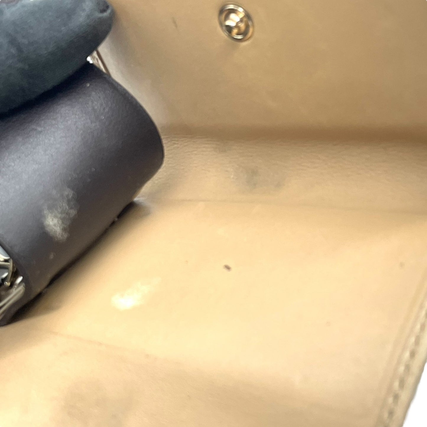 グッチ GUCCI グッチシマ 三つ折り キーケース インターロッキングG ベージュ レザー ゴールド金具 レディース M5