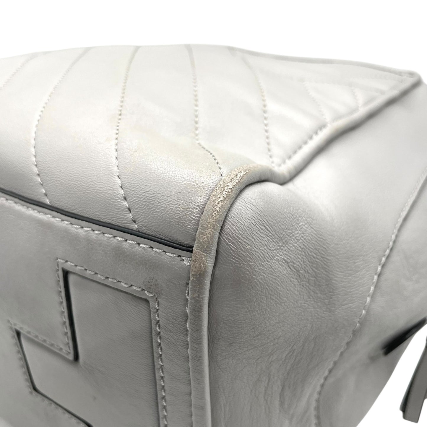 トリーバーチ TORY BURCH 2WAY ハンドバッグ ショルダーバッグ グレー レザー ブラック金具 スクエア型 ロゴ 斜め掛け可 ファスナー開閉 レディース U11