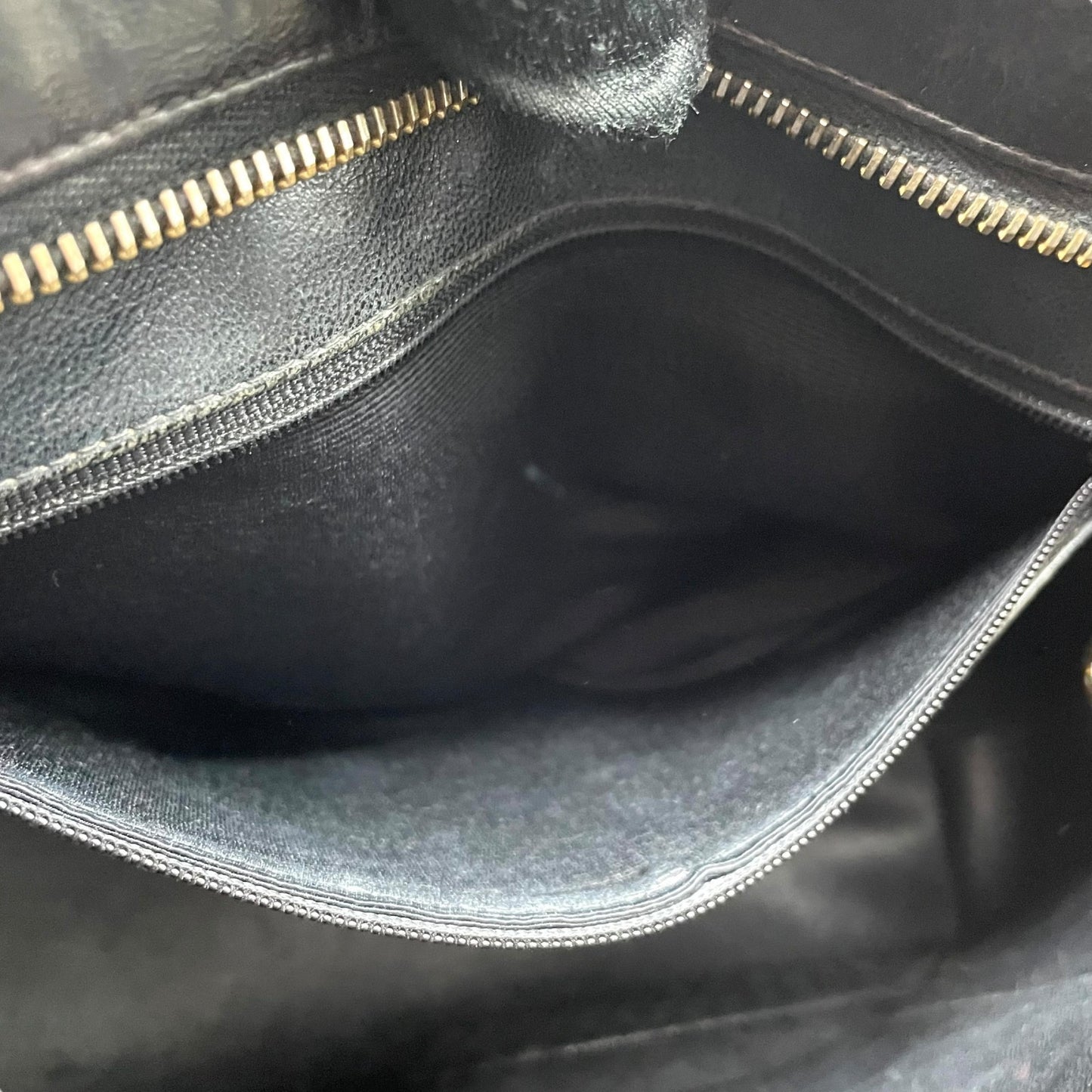 CHANEL シャネル ハンドバッグ レザー ブラック【中古】 レディース