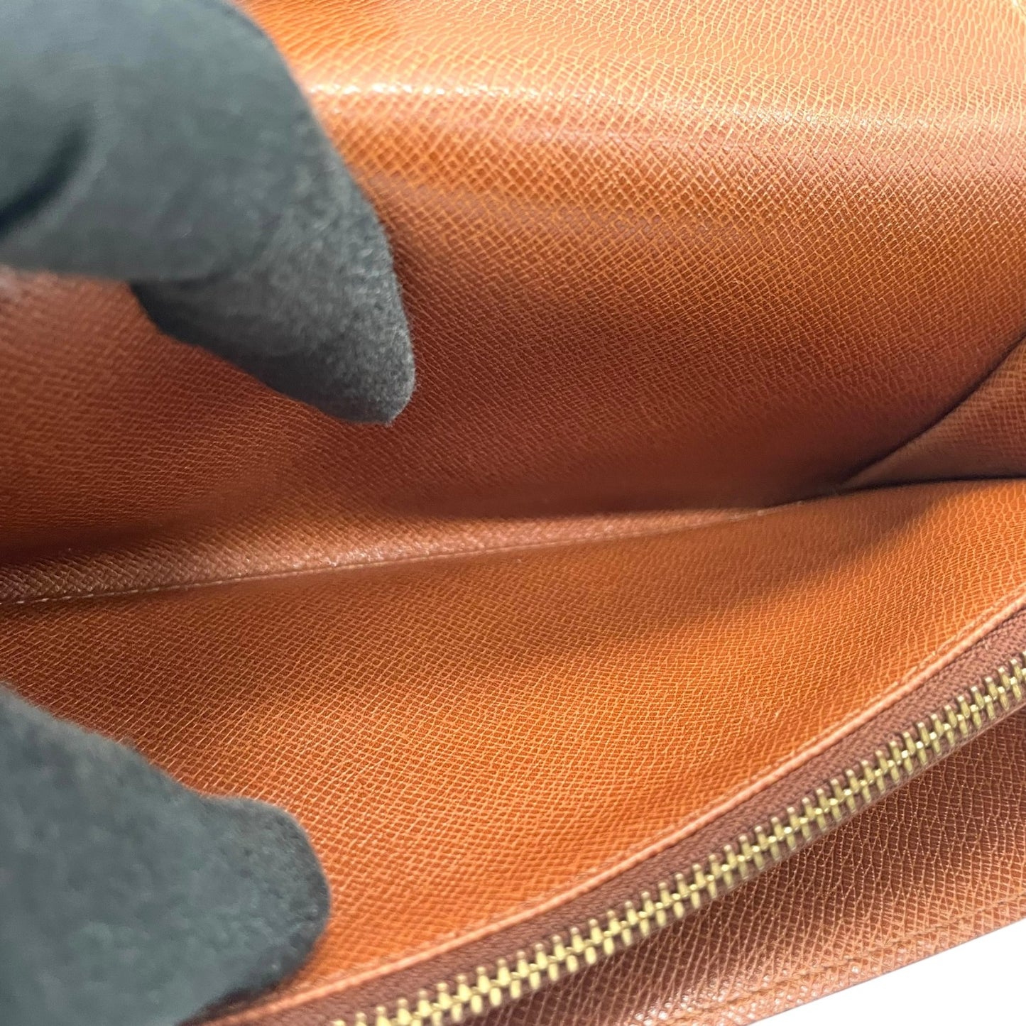 美品 ルイ・ヴィトン LOUIS VUITTON LV モノグラム ポルトフォイユ サラ 長財布 M61734 茶色 ブラウン 金金具 ゴールド金具 シリアル刻印 W1