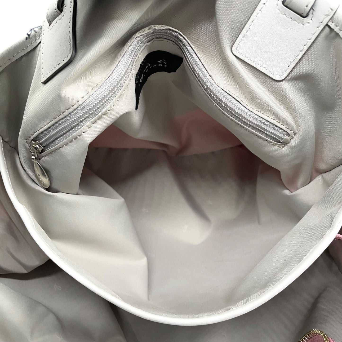 アニエスベー agnès b. VOYAGE トートバッグ ピンク 白 ホワイト ナイロン レザー 大容量 軽量 シンプルデザイン U17