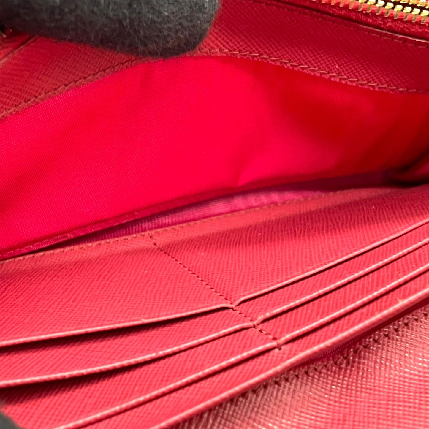PRADA プラダ 長財布 ロングウォレット サフィアーノレザー フラップ ピンク バイカラー ゴールド金具 ロゴ レディース W3
