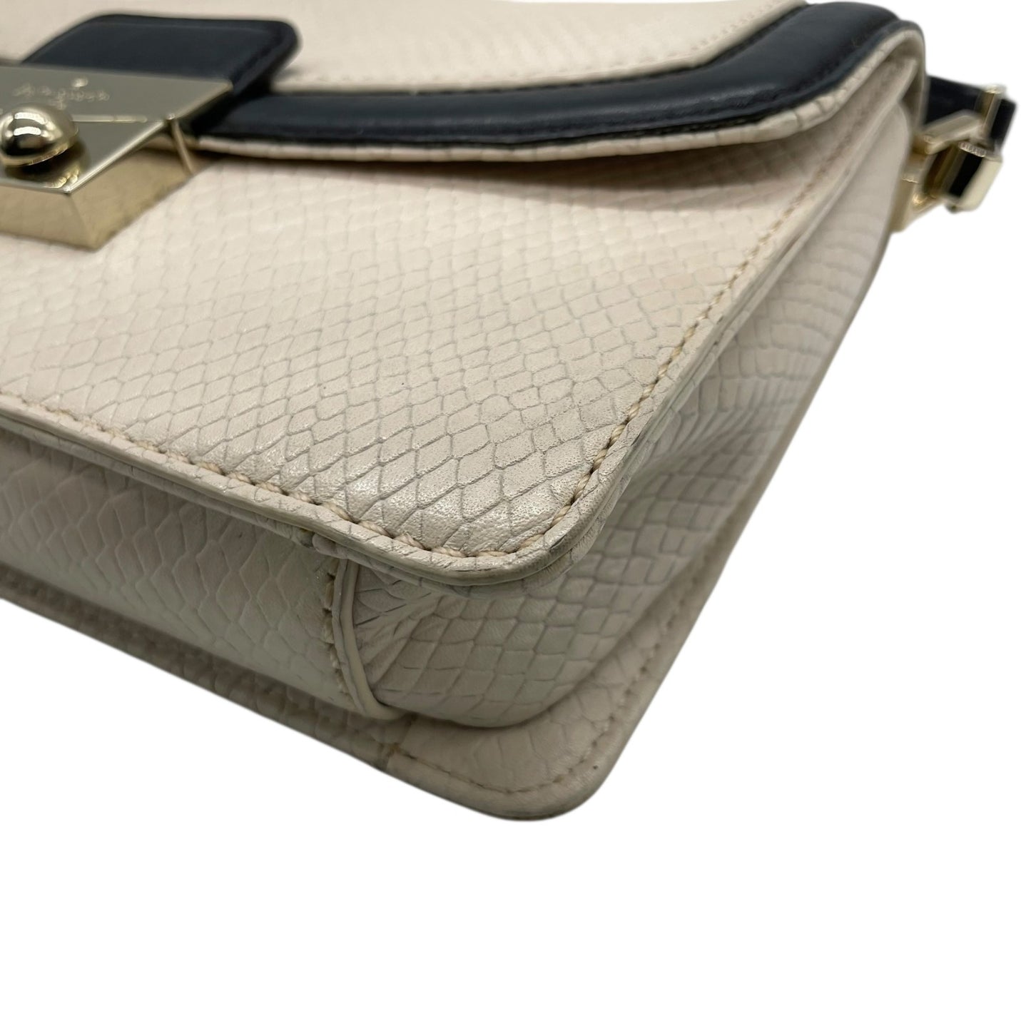 ケイトスペード Kate Spade 2WAY ショルダーバッグ 型押し レザー ホワイト 白 ブラック 黒 バイカラー 上品 レディース S81