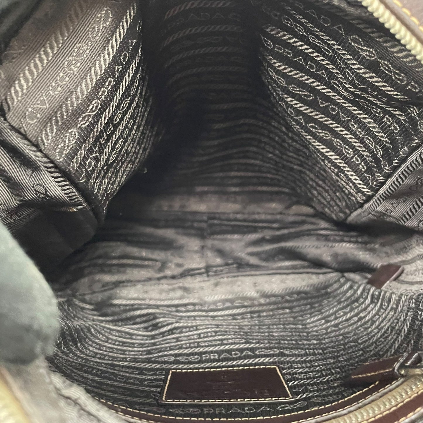 美品 PRADA プラダ ショルダーバッグ ジャガード VA0644 キャンバス レザー ベージュ ブラウン シルバー金具 斜め掛け可 クロスボディ ロゴ メンズ レディース Q