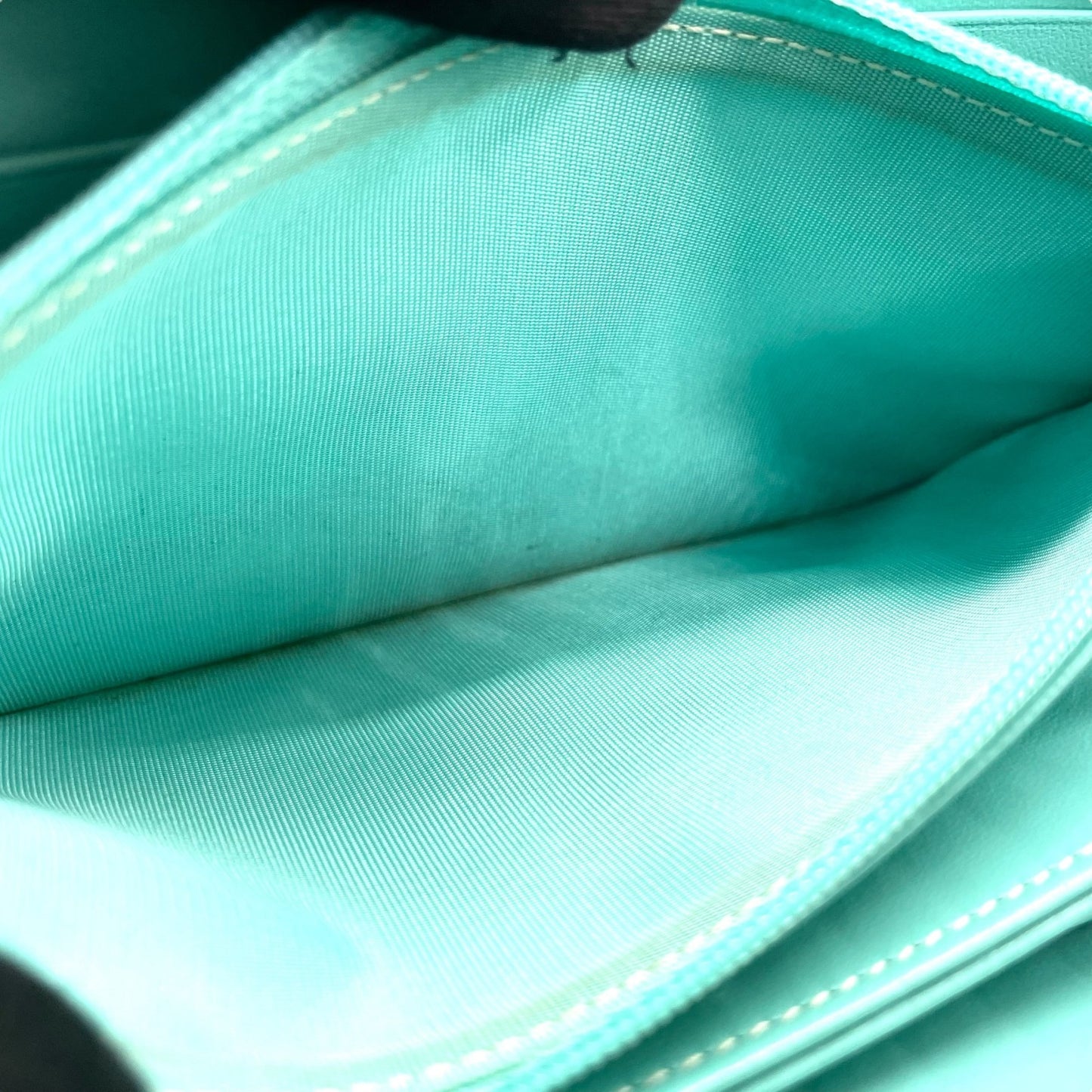 Authentic Tiffany & Co. Long Wallet Round Zipper Leather Silver Hardware with Box