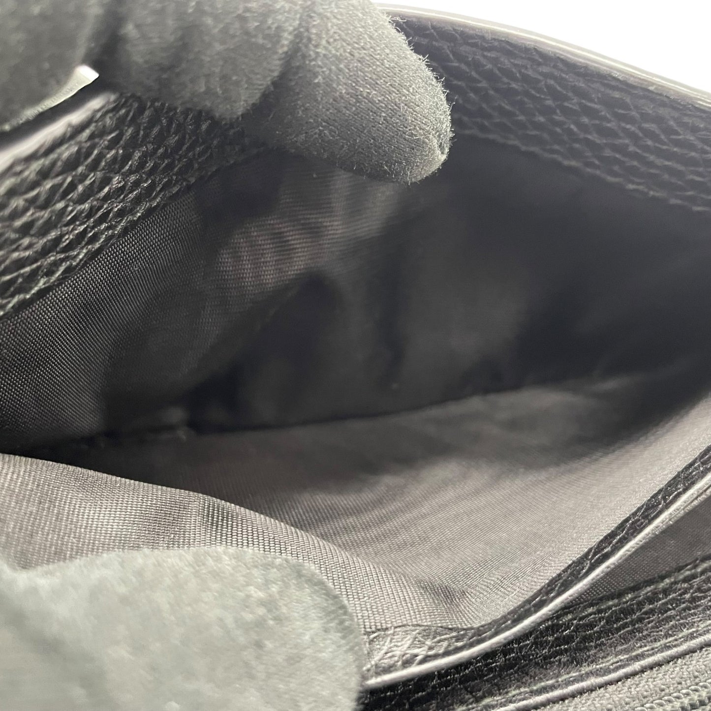 GUCCI グッチ GGマーモント 長財布 レザー 黒 ブラック ゴールド金具 箱付き レディース W2