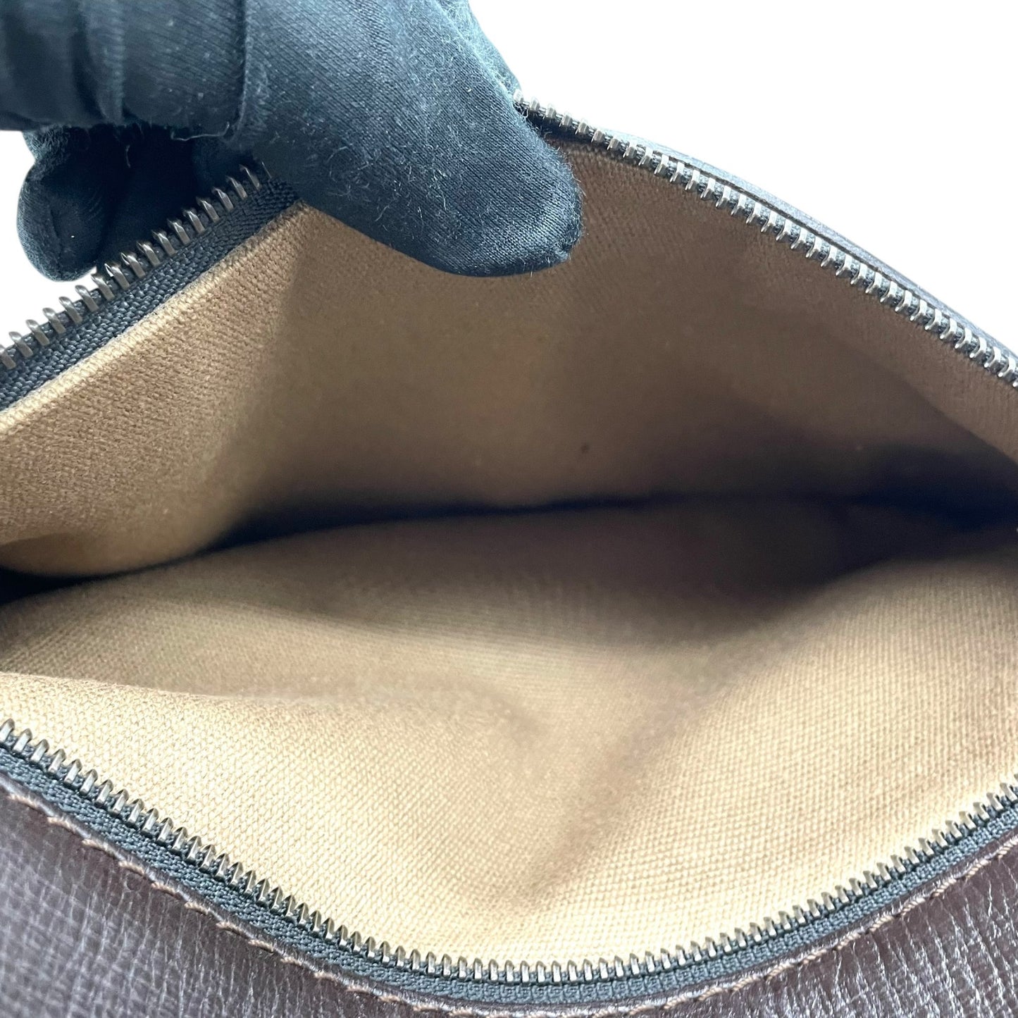 ルイ・ヴィトン LOUIS VUITTON サック・プラ ショルダーバッグ ユタレザー ブラウン系 カフェ M92073 メンズ レディース K8