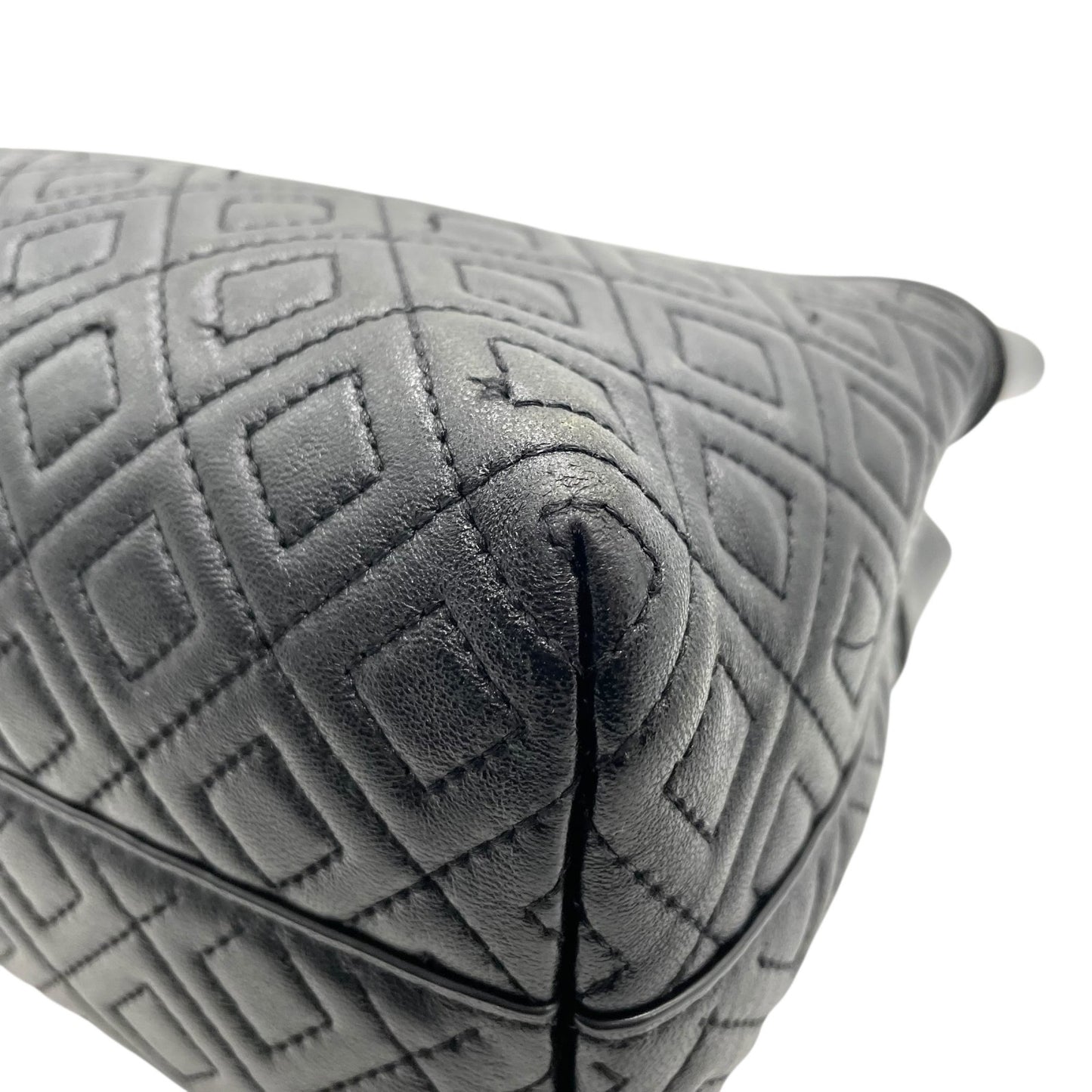 美品 TORY BURCH トリーバーチ フレミング 2WAY ハンドバッグ ショルダーバッグ 黒 ブラック ゴールド金具 レザー キルティング チェーンハンドル 斜め掛け可 レディース C