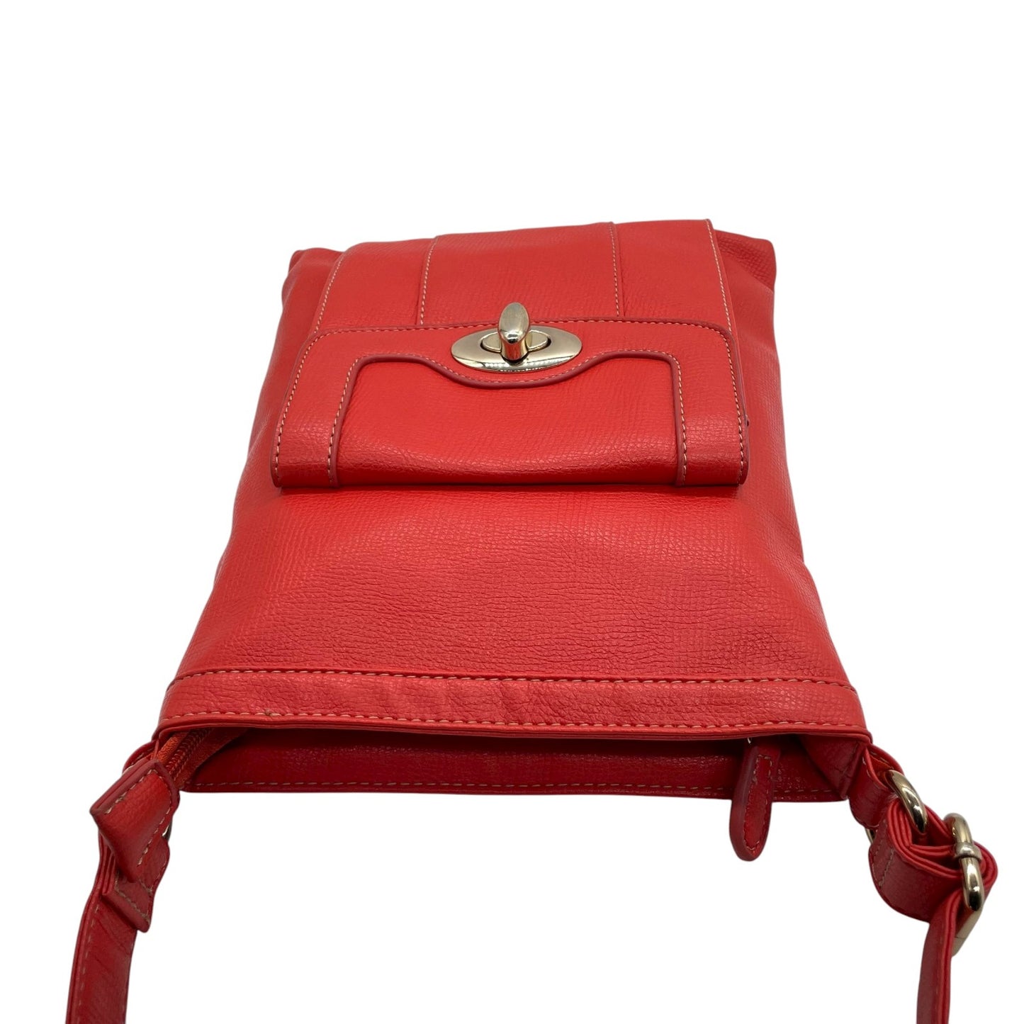 モノコムサ MONO COMME CA ショルダーバッグ レッド レザー フラップポケット付き スタイリッシュ T2