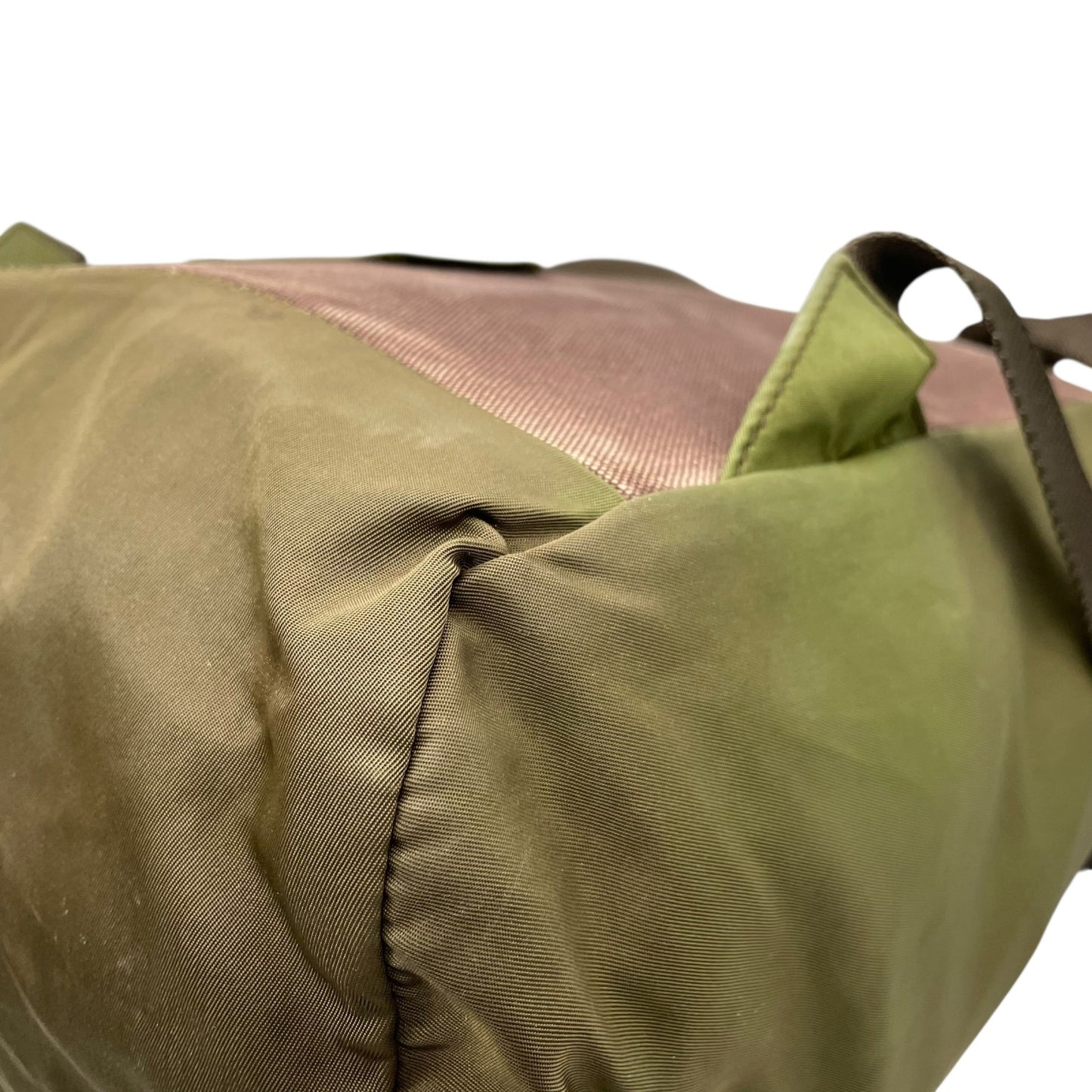 プラダ PRADA リュックサック バックパック カーキ 茶 ブラウン ナイロン 三角ロゴプレート トライアングルロゴ シルバー金具 メンズ レディース Z4