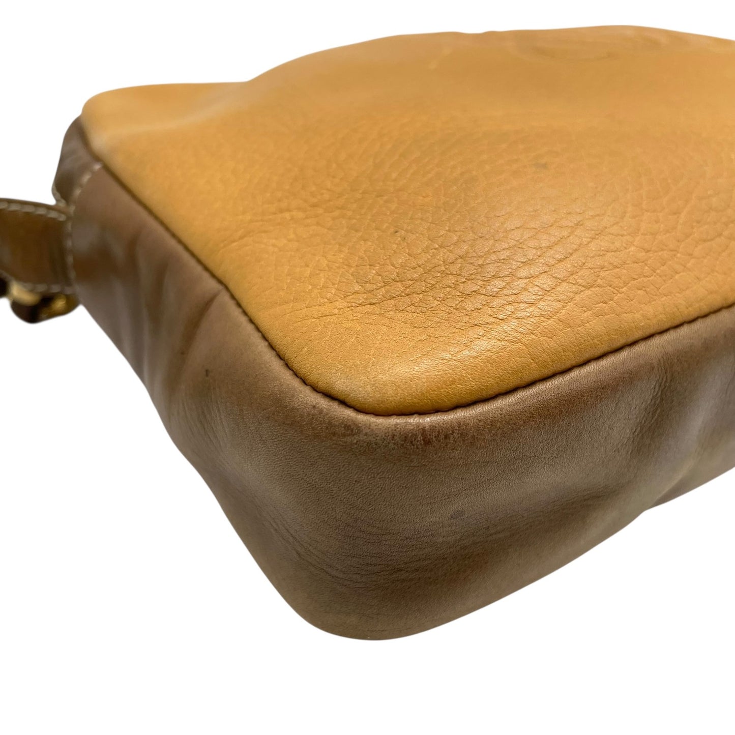 LOEWE ロエベ ショルダーバッグ 茶 ブラウン キャメル レザー ゴールド金具 アナグラム 斜め掛け可 レディース ヴィンテージ K10