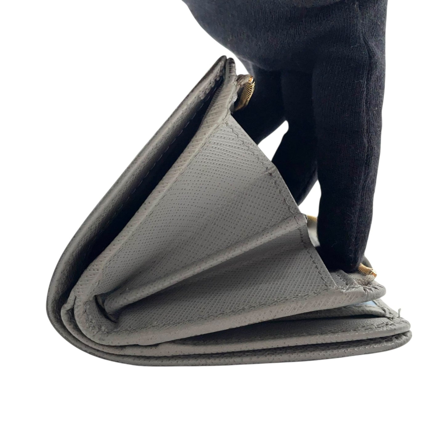 プラダ PRADA 財布 二つ折り財布 サフィアーノ メタル シルバー 金金具 ゴールド金具 レザー コンパクトウォレット ミニ財布 W4