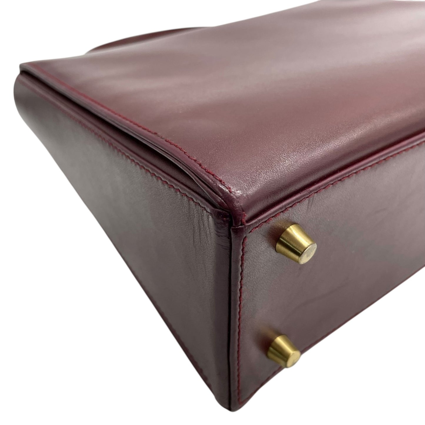 カルティエ マストライン ハンドバッグ ワンショルダー 自立可 ターンロック 2Cロゴ Cロゴ レザー 本革 ボルドー ワインレッド レディース ヴィンテージ クラシック エレガント フォーマル パーティバッグ 高級感 G