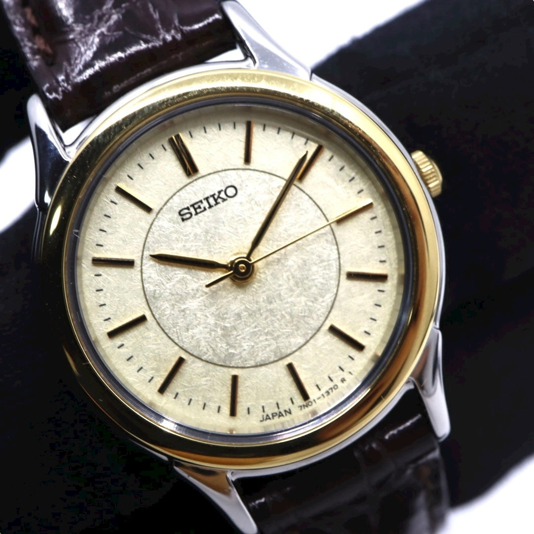 SEIKO セイコー 7N01-6881 ゴールドトーン ベゼル テクスチャー文字盤 クォーツ レディース ステンレス レザーベルト 上品 エレガント ウォッチ G11