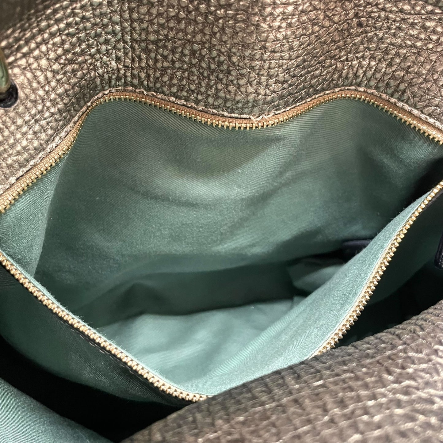 美品 BVLGARI ブルガリ レオーニ 2way ハンドバッグ ショルダーバッグ シルバー 本革 レザー レディース 希少モデル ブランドバッグ 鞄 A