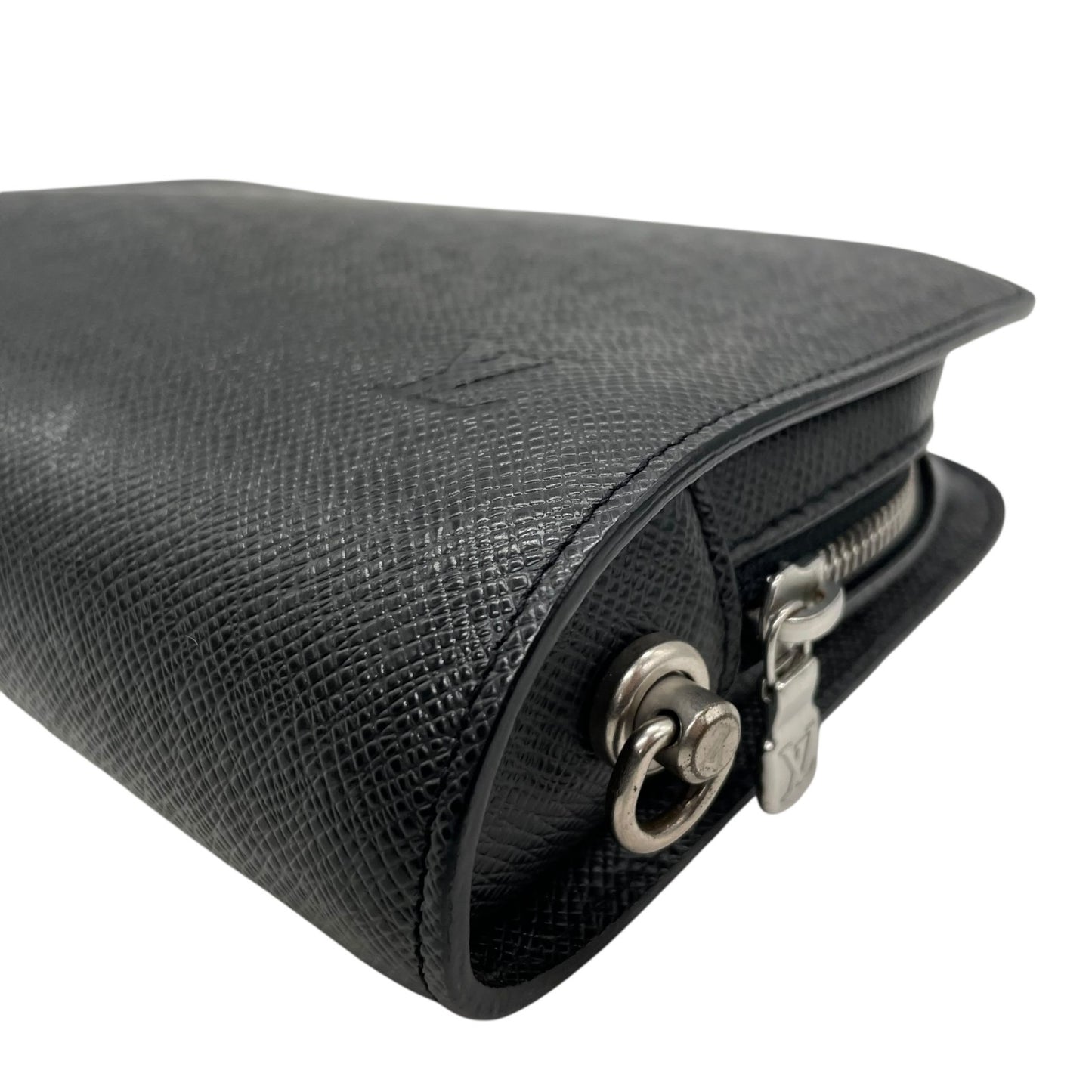 美品 Louis Vuitton ルイヴィトン M30182 タイガ バイカル セカンドバッグ レザー 黒 ブラック メンズ K3