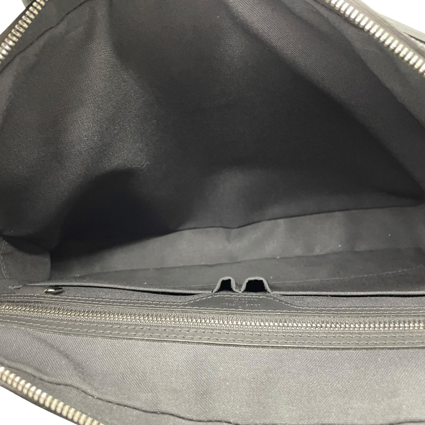 【新品同様】 LOUIS VUITTON ルイ・ヴィトン エピ ヴァシリPM 2WAY ビジネスバッグ ブリーフケース 書類カバン ショルダー 斜め掛け ボレアル ブラック レザー M32640 シルバー金具 メンズ B