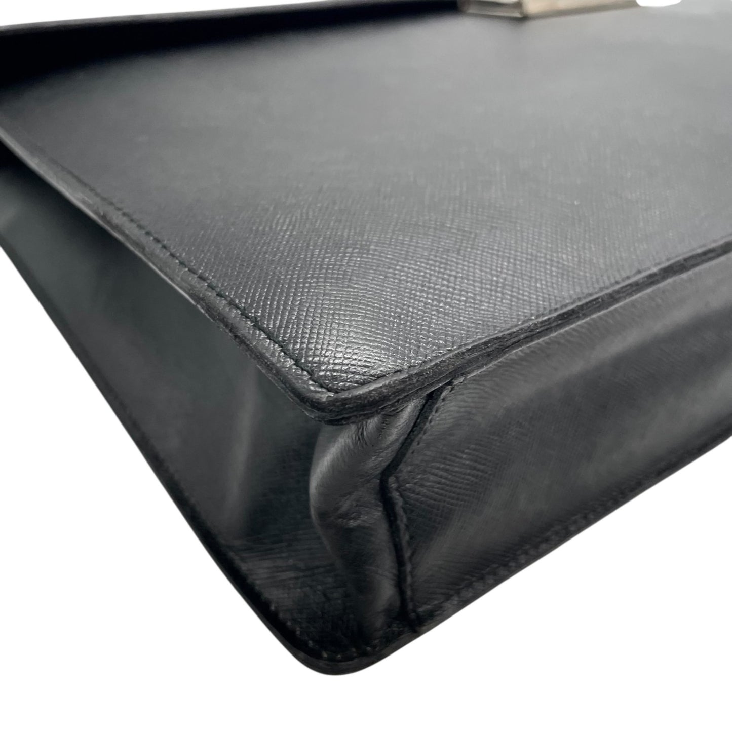 美品 PRADA プラダ ビジネスバッグ ダレスバッグ ブリーフケース 書類かばん 黒 ブラック NERO サフィアーノレザー シルバー金具 ロゴ クロシェット メンズ ビジネス D