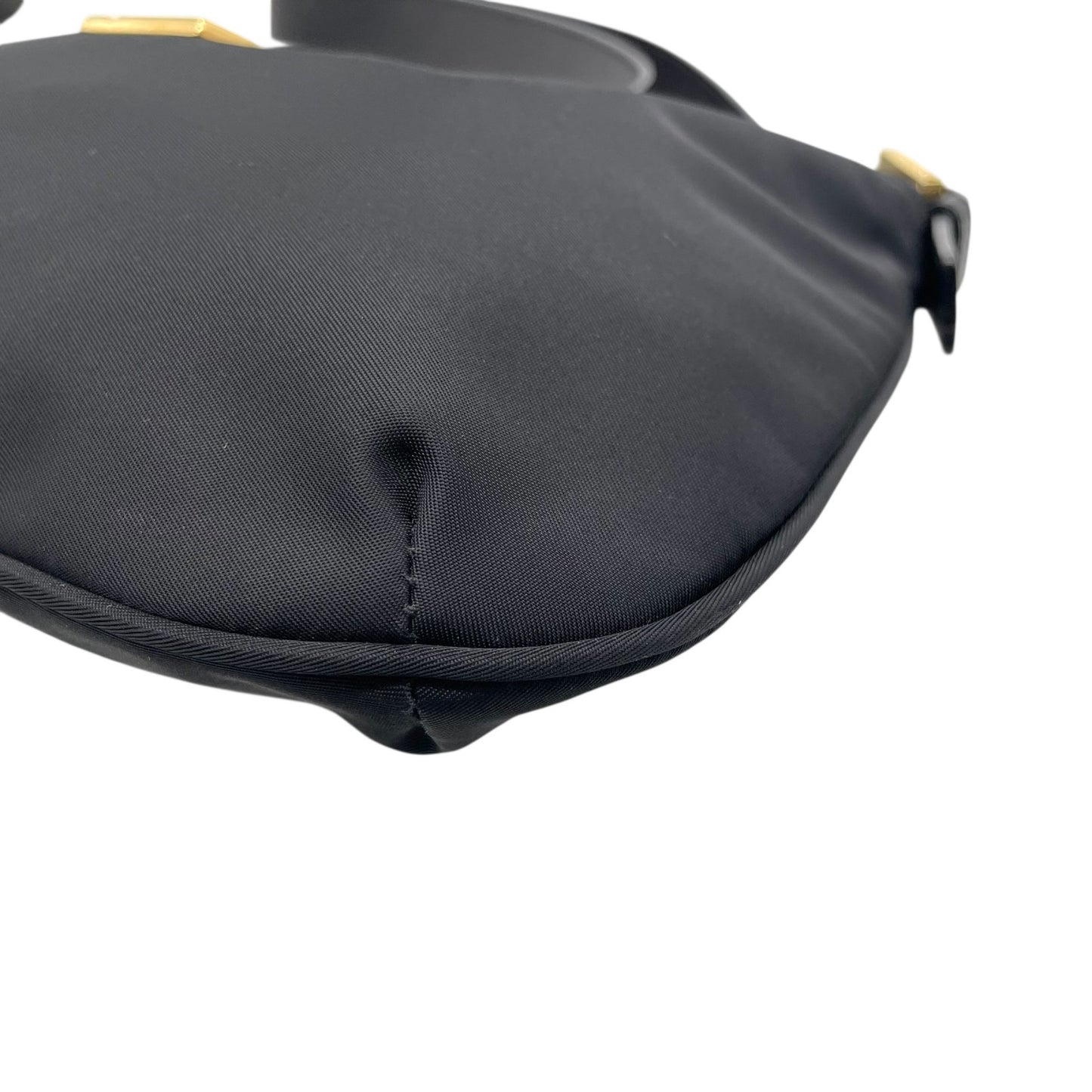 【未使用級】 FENDI フェンディ FFモチーフ ナイロン ショルダーバッグ ブラック ヴィンテージ オールド FF金具 ゴールド金具 ロゴ C3 美品